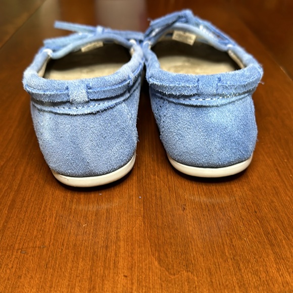 MINNETONKA Lisa Perfed moccasin loafer - Picture 3 of 8